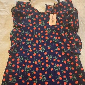 Top - with cap sleeves